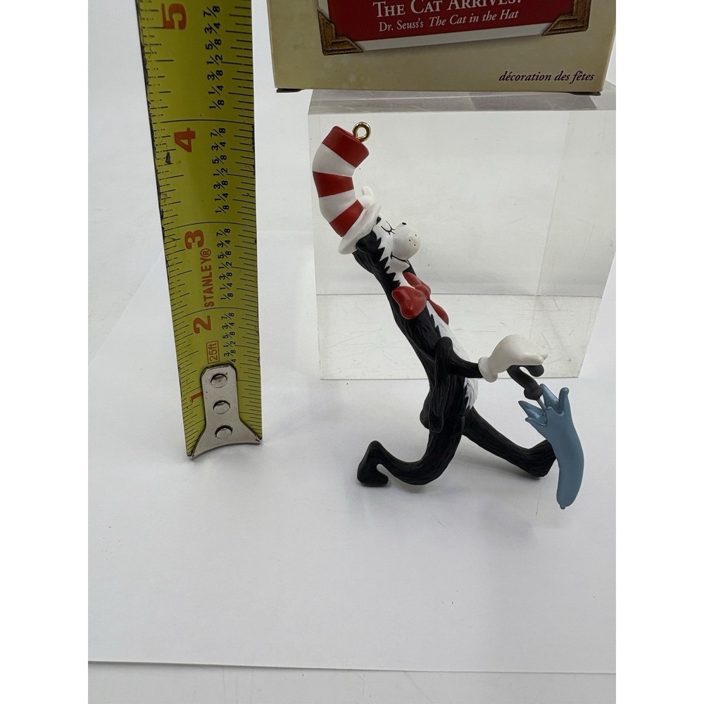 Dr. Seuss Hallmark Ornament 1999 - Cat in the Hat Box - Picture 4 of 5